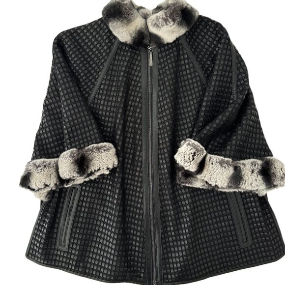 Jackets & Blazers - Leather Black cape with rabbit fur New, Size M